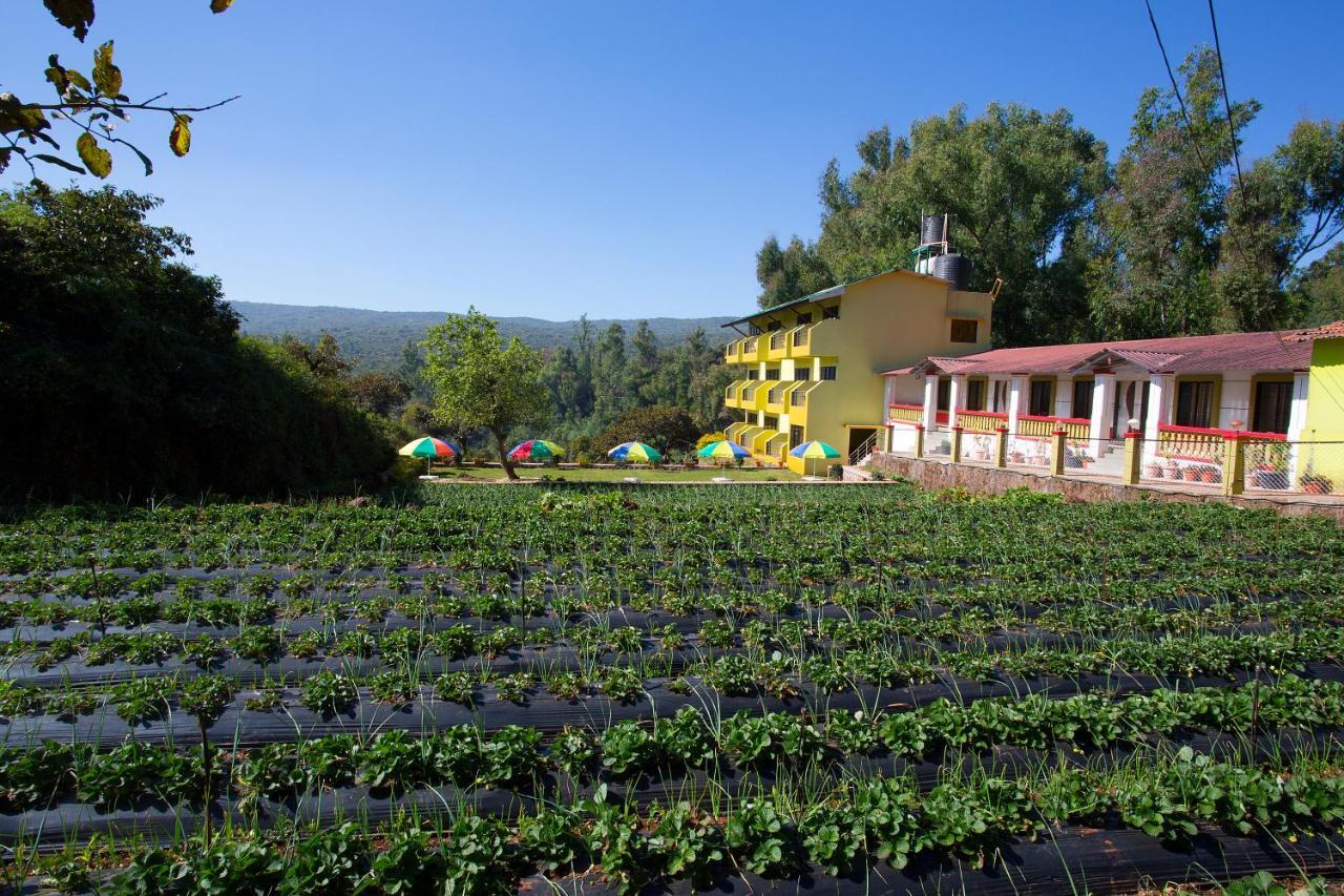 Hirkani Garden Hotel Mahābaleshwar Buitenkant foto